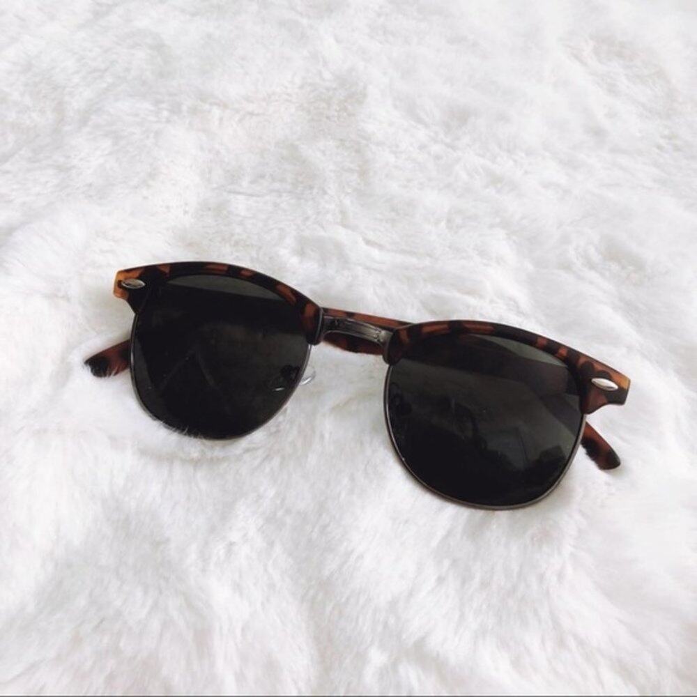 Harris Print & Black Horn Rimmed Sunglasses